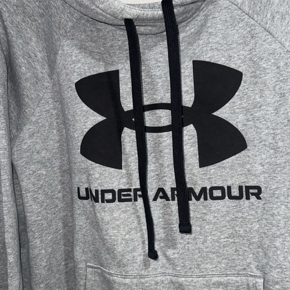 Under Armour Gray Black Sweater with Logo fleece pockets xl woman’s hoodie rival - Picture 3 of 4